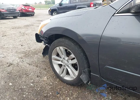 2012 Nissan Altima 3.5 Sr from USA, damaged, VIN 1N4BL2AP1CC163871
